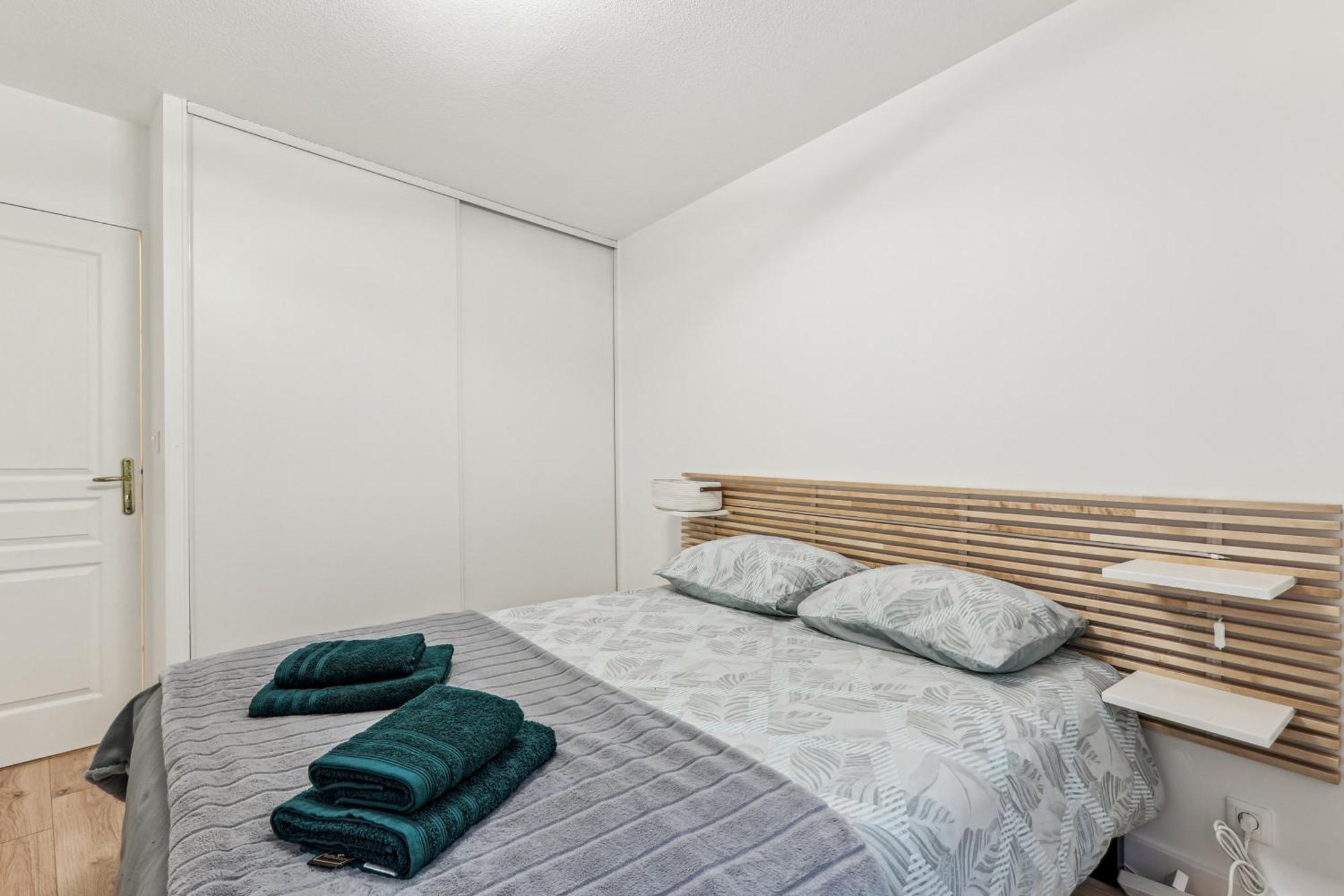Comfort And Tranquility Near Lyon And Groupama Stadium, 4 Personnes Meyzieu Buitenkant foto