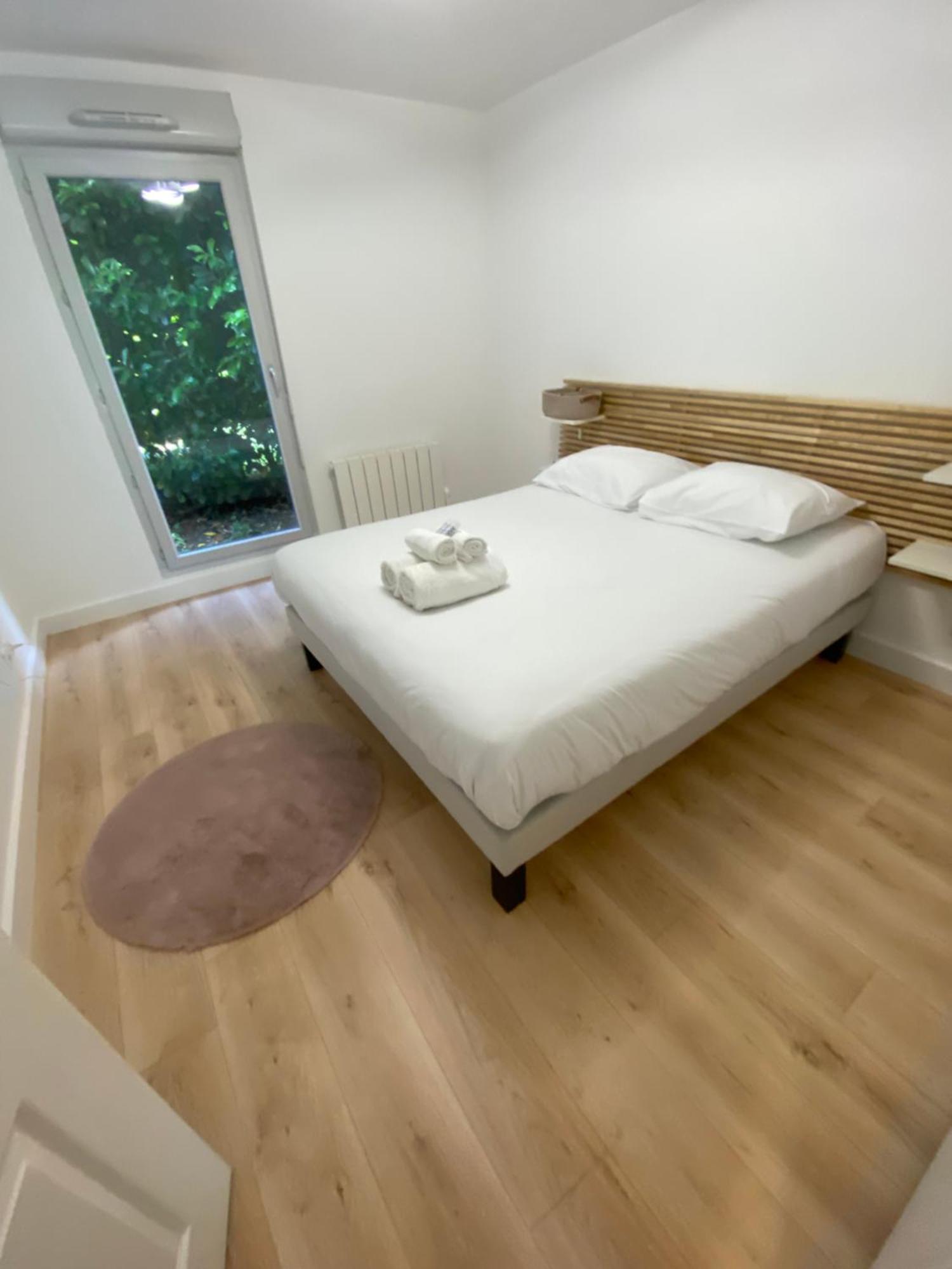 Comfort And Tranquility Near Lyon And Groupama Stadium, 4 Personnes Meyzieu Buitenkant foto